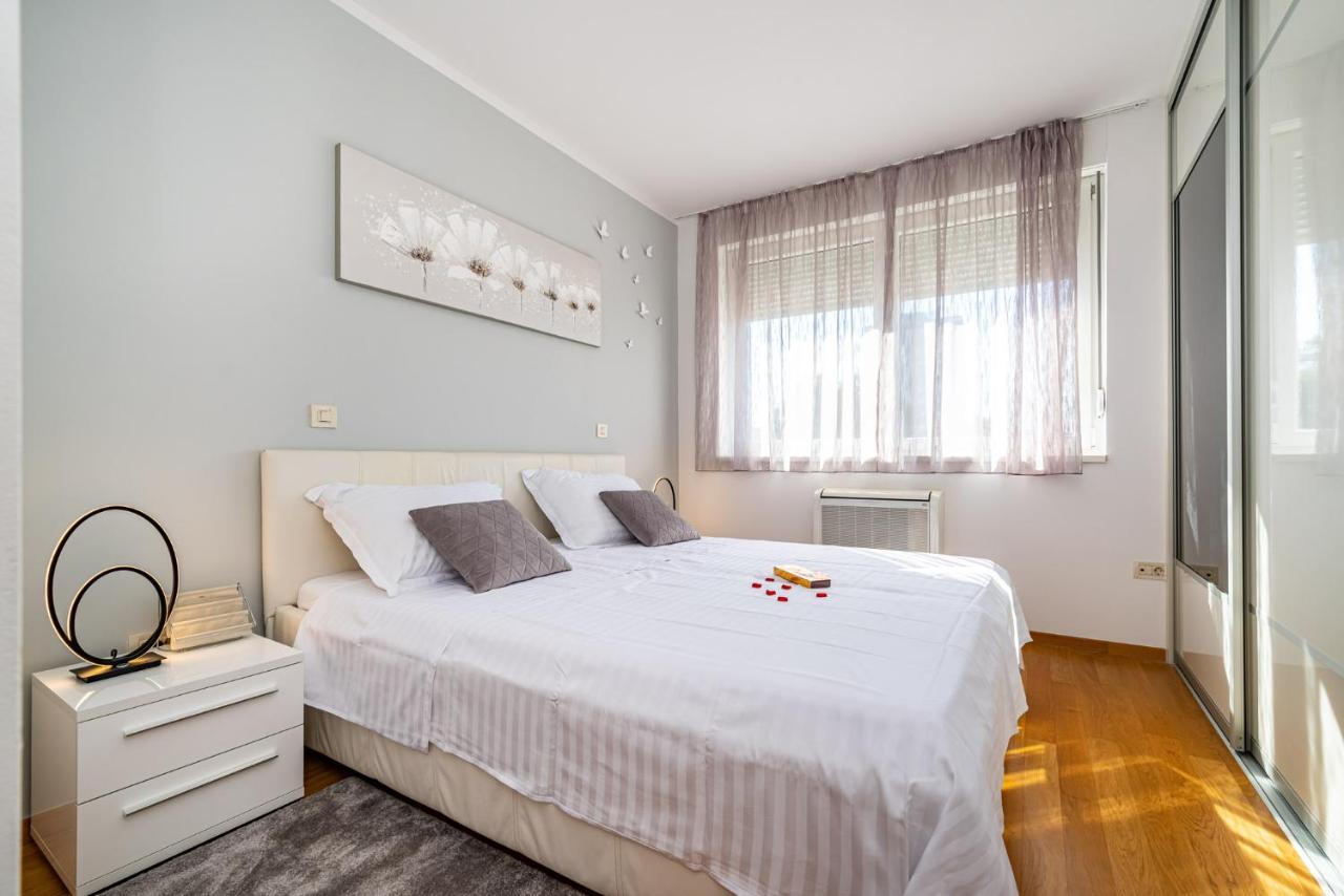 Apartment Keka Zadar Exteriör bild