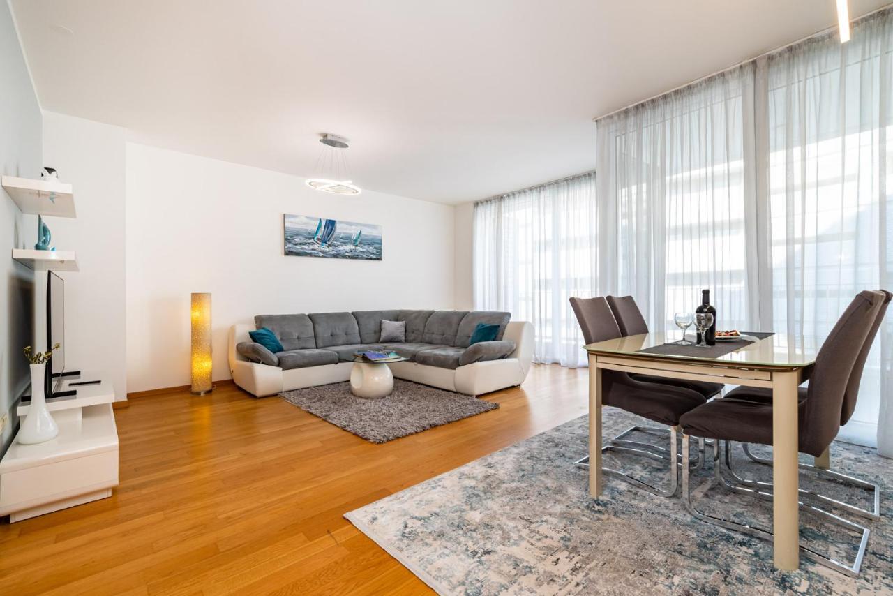 Apartment Keka Zadar Exteriör bild