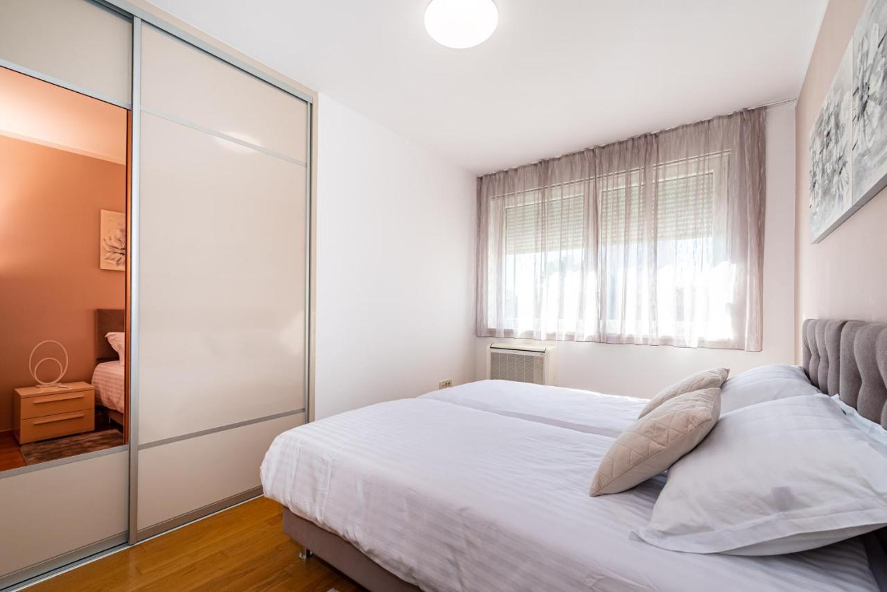 Apartment Keka Zadar Exteriör bild